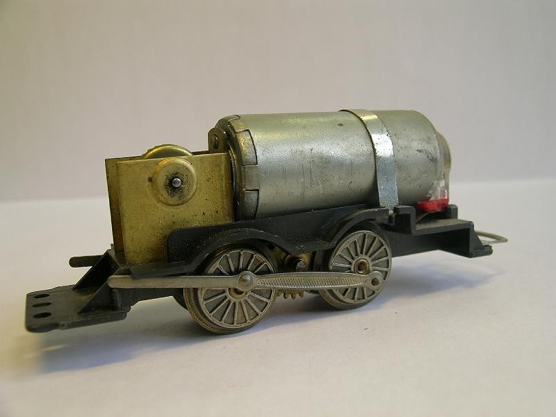moteur6v_011